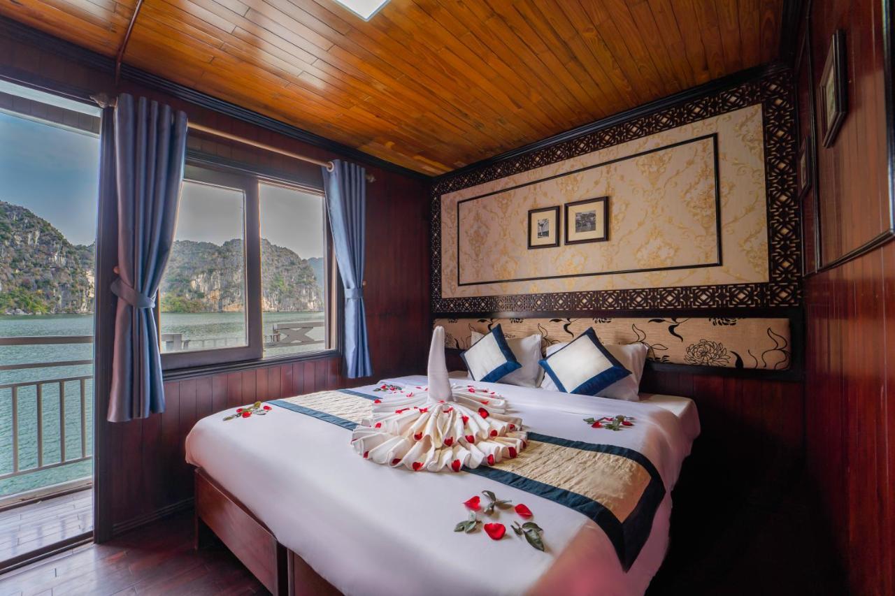 Hotel Legend Cruise Ha Long Exterior foto