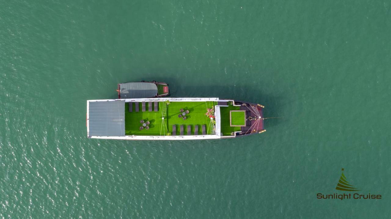 Hotel Legend Cruise Ha Long Exterior foto